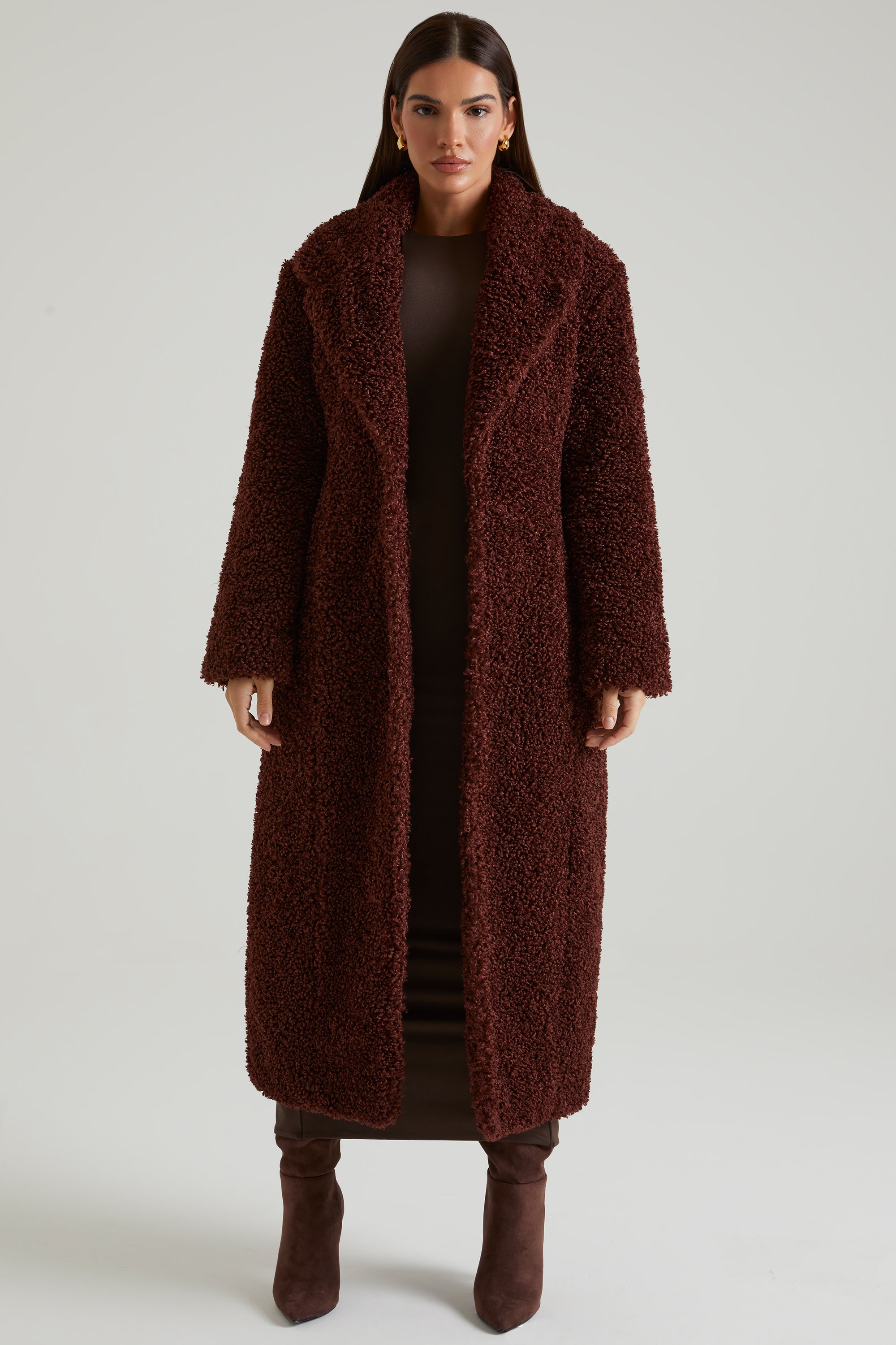 Alaska-Long Shearling Coat in Brown