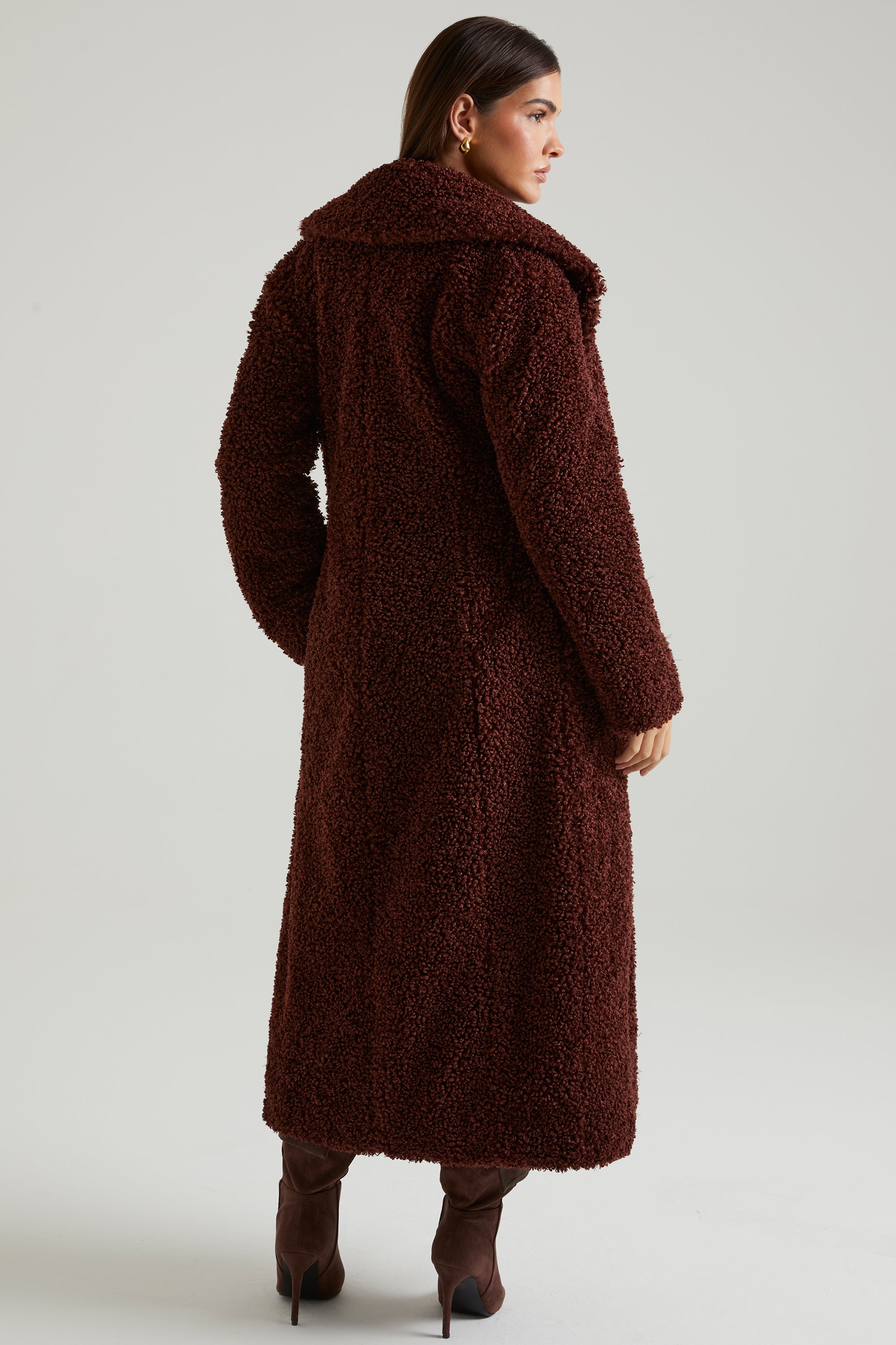 Alaska-Long Shearling Coat in Brown