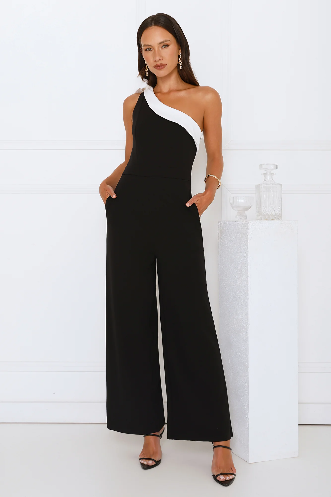 Power Pose One Shoulder Jumpsuit Black