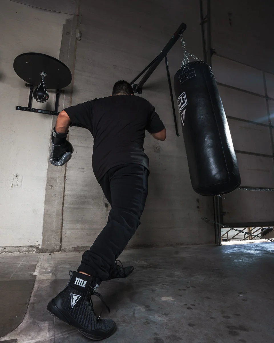 TITLE Classic Heavy Bag Wall Hanger 2.0