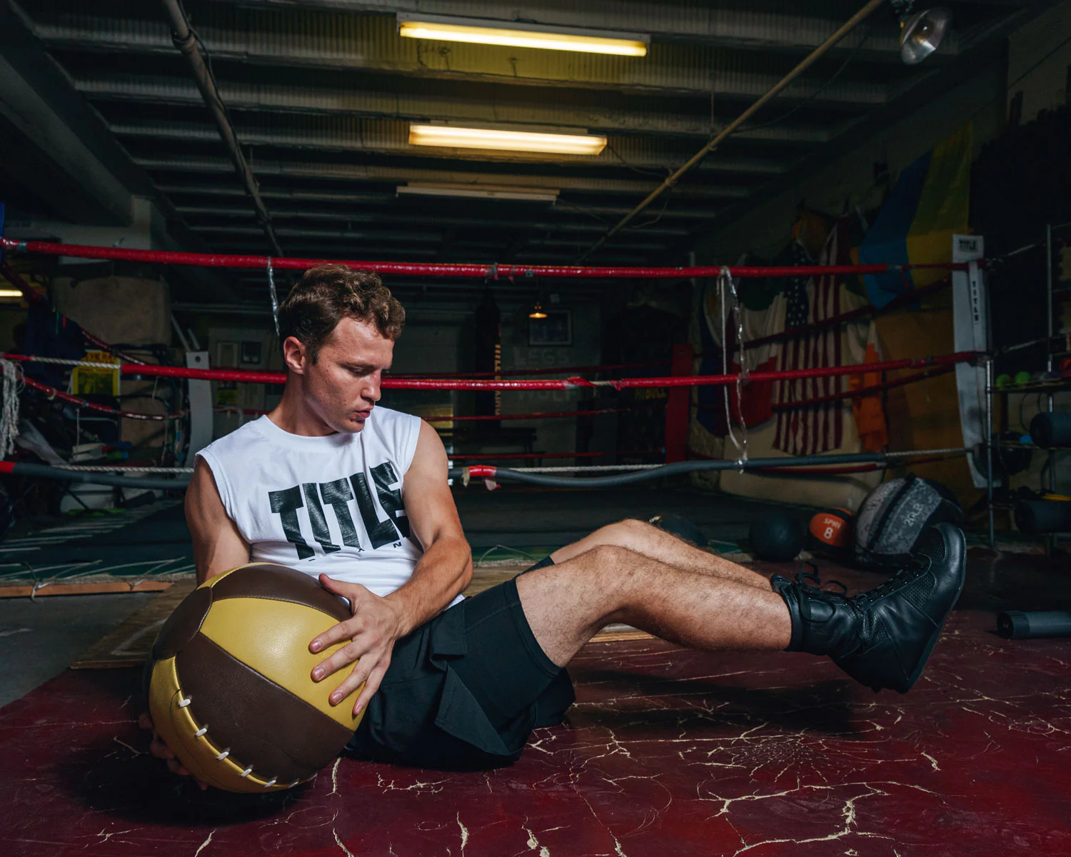 TITLE Boxing Retro Leather Medicine Balls