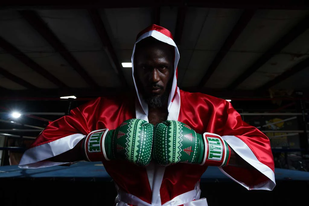 TITLE Boxing Limited Edition Deck The Halls Bag Boxing Gloves