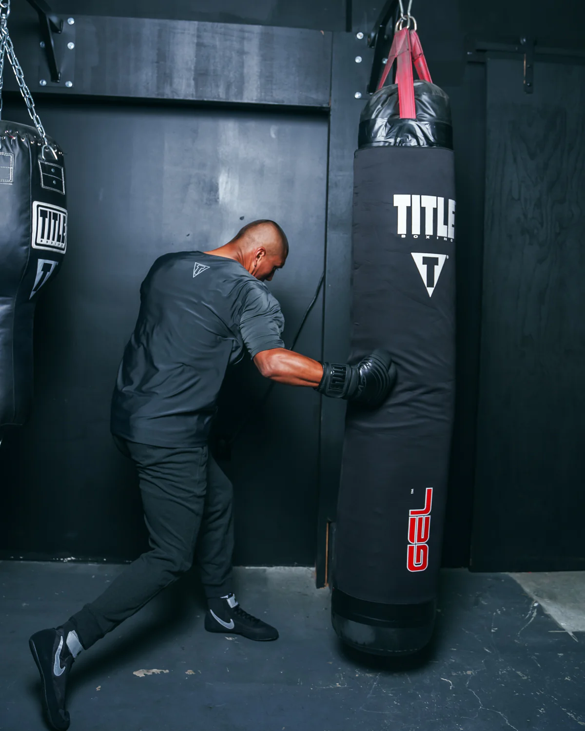 TITLE Boxing Gel Intense Heavy Bag Striking Sleeve