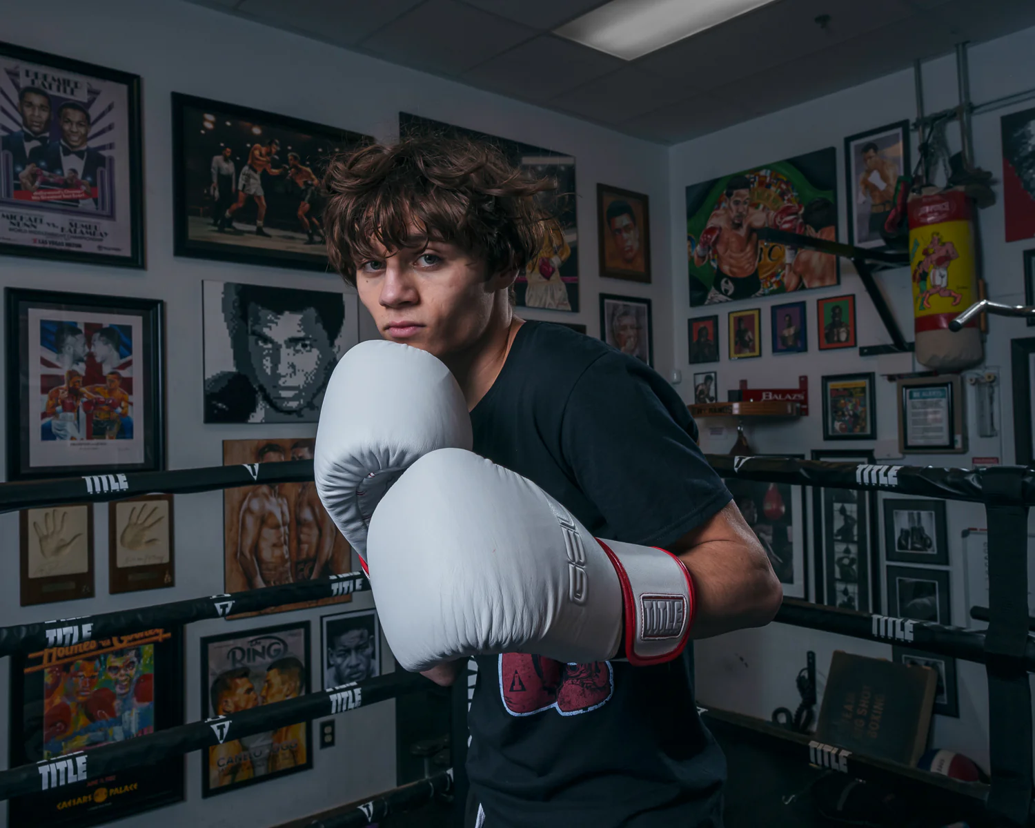 TITLE Boxing Gel Special Edition Bag Boxing Gloves