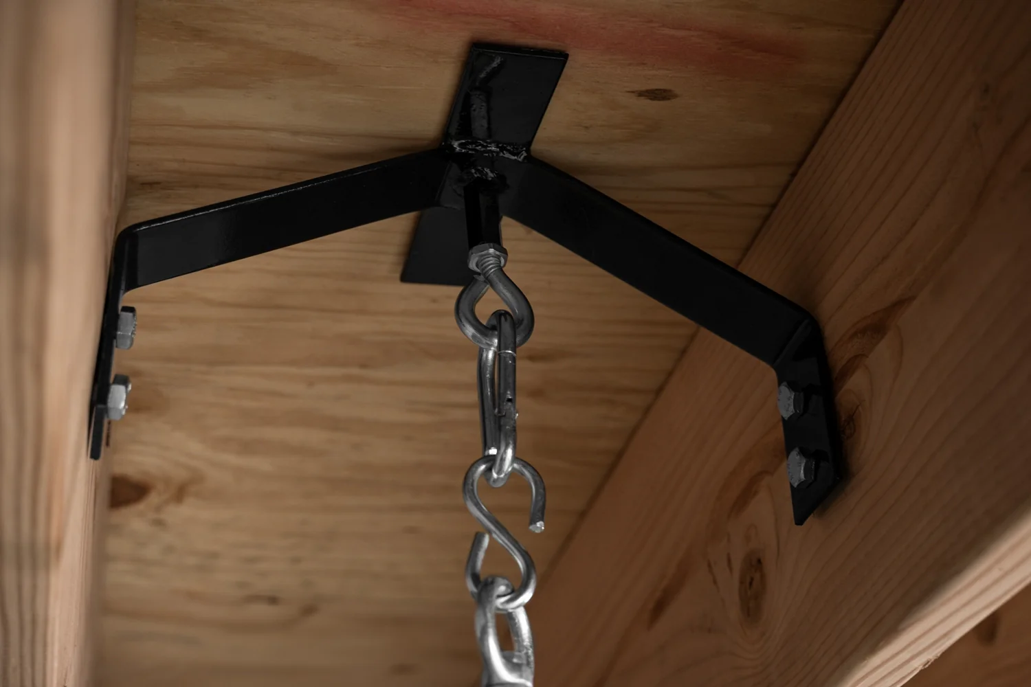 TITLE Boxing Rafter Heavy Bag Hanger