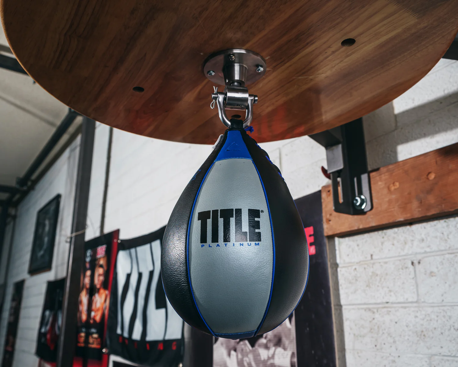 TITLE Platinum Premier Pro Speed Bag Swivel