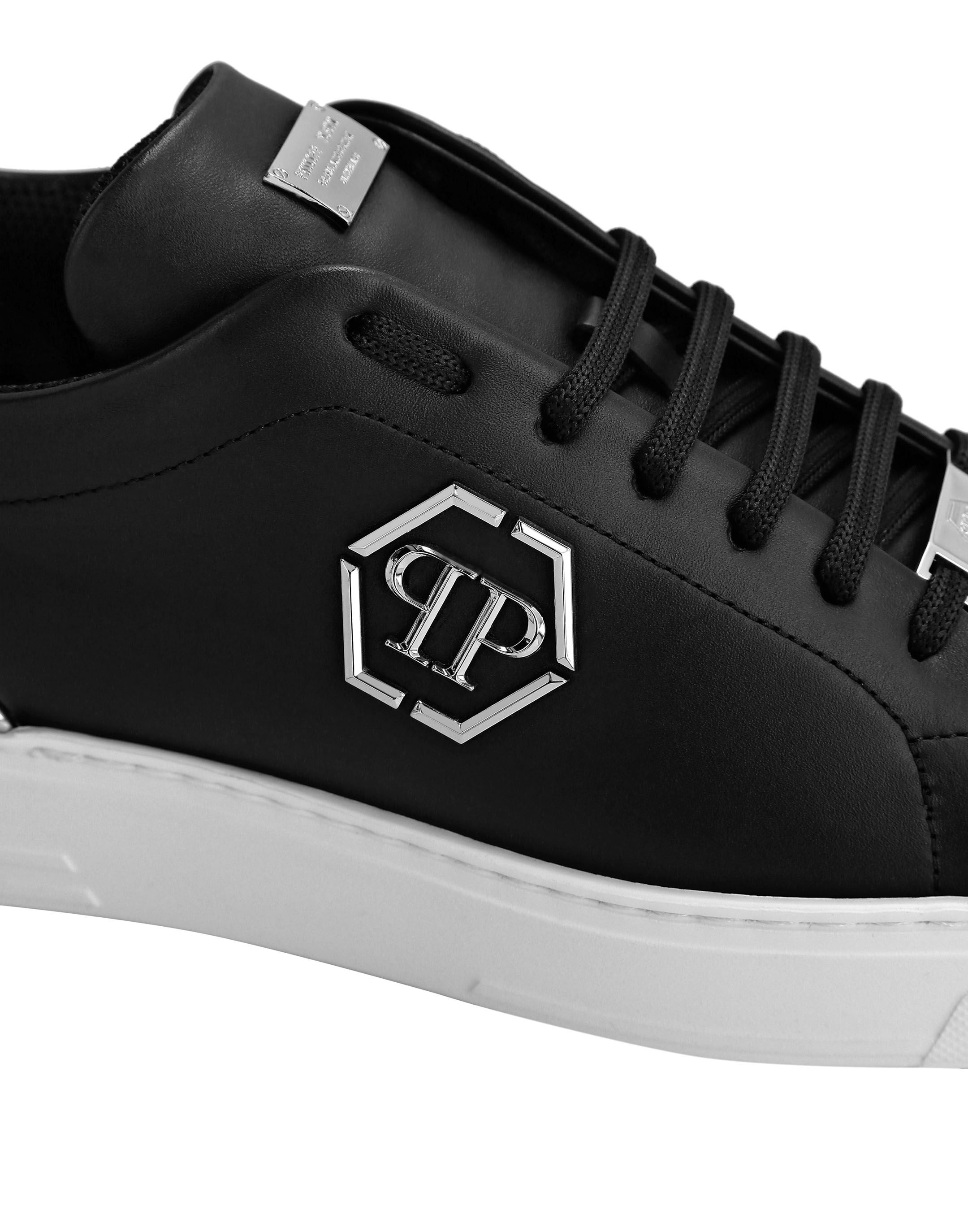 PHILPP PLEIN Leather Lo-Top Sneaker Hexagon