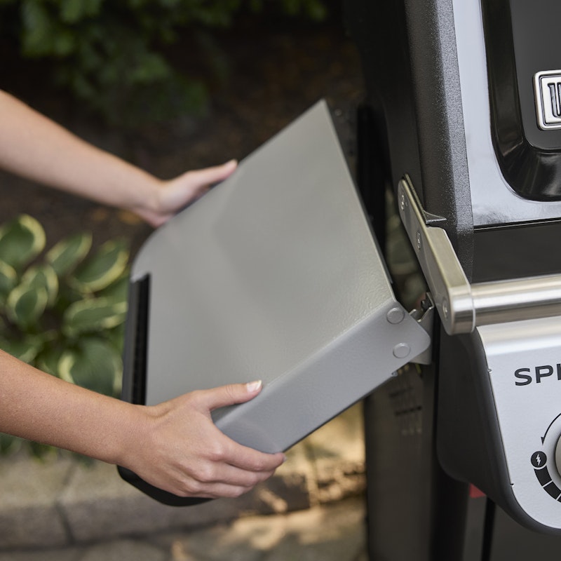 Spirit® E-325 Gas Grill (Natural Gas)