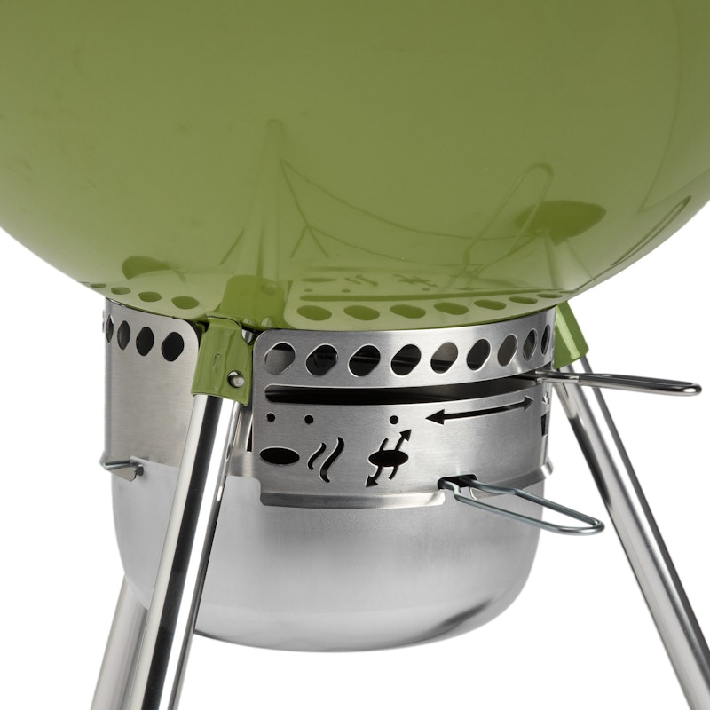 Master-Touch Charcoal Grill 22"