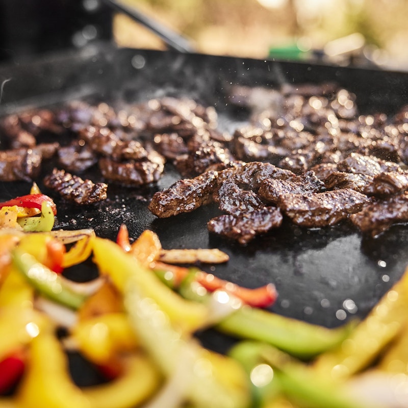 Slate® 28" Rust-Resistant Griddle (Natural Gas)