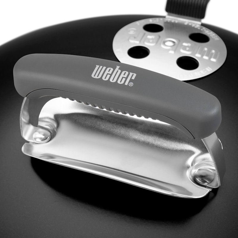 Master-Touch Charcoal Grill 22"