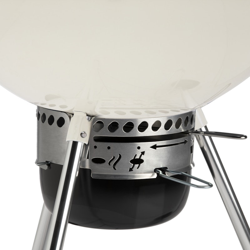 Master-Touch Charcoal Grill 22"