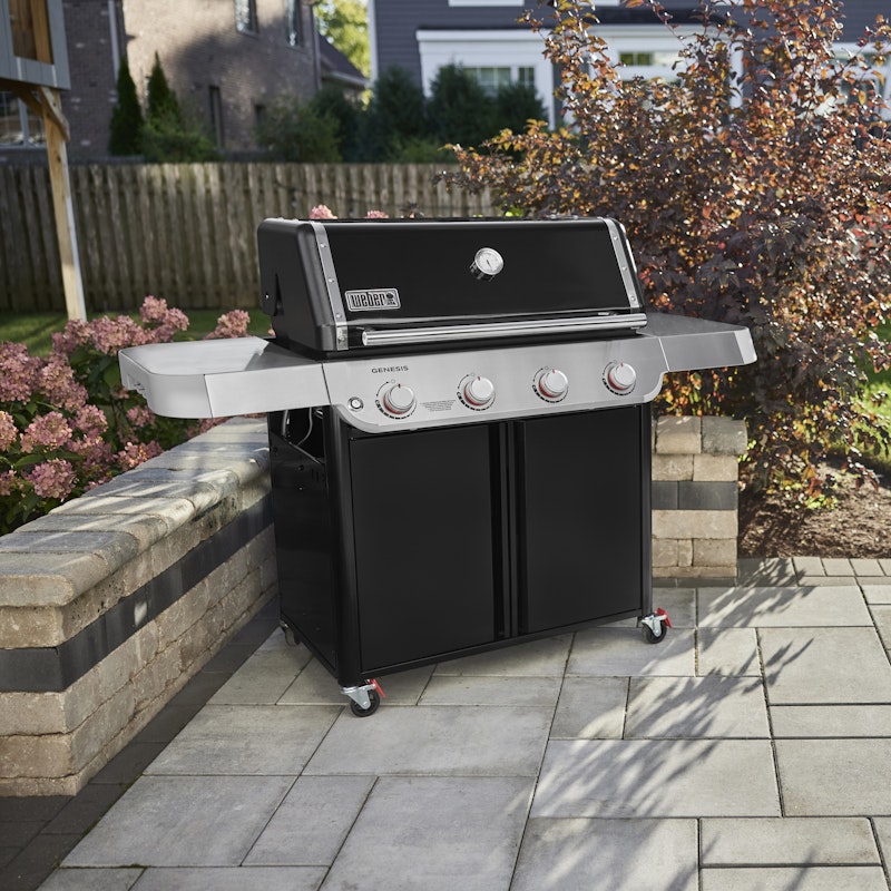 Genesis E-415 Gas Grill (Liquid Propane)