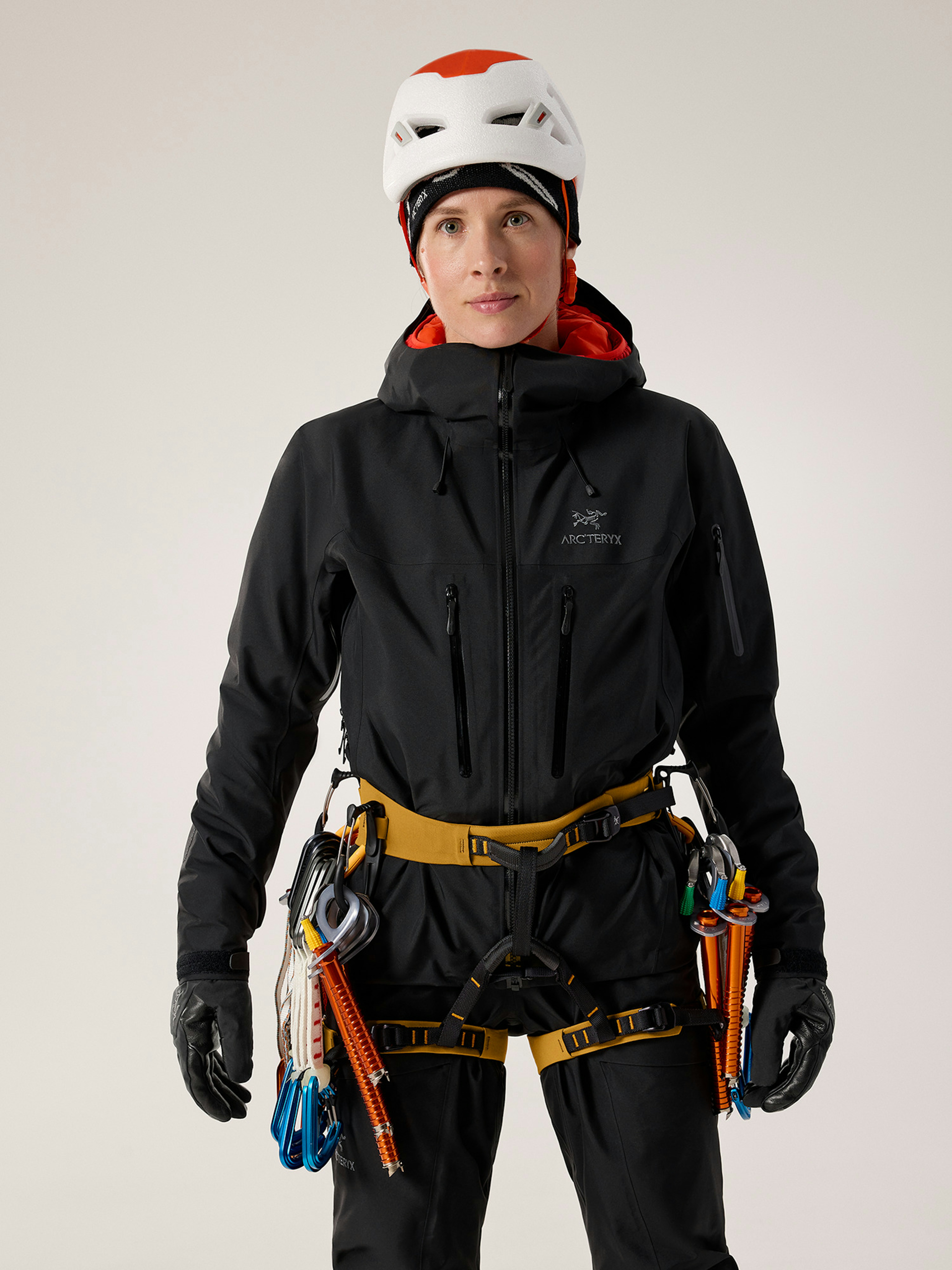 AR-385a Harness Women's