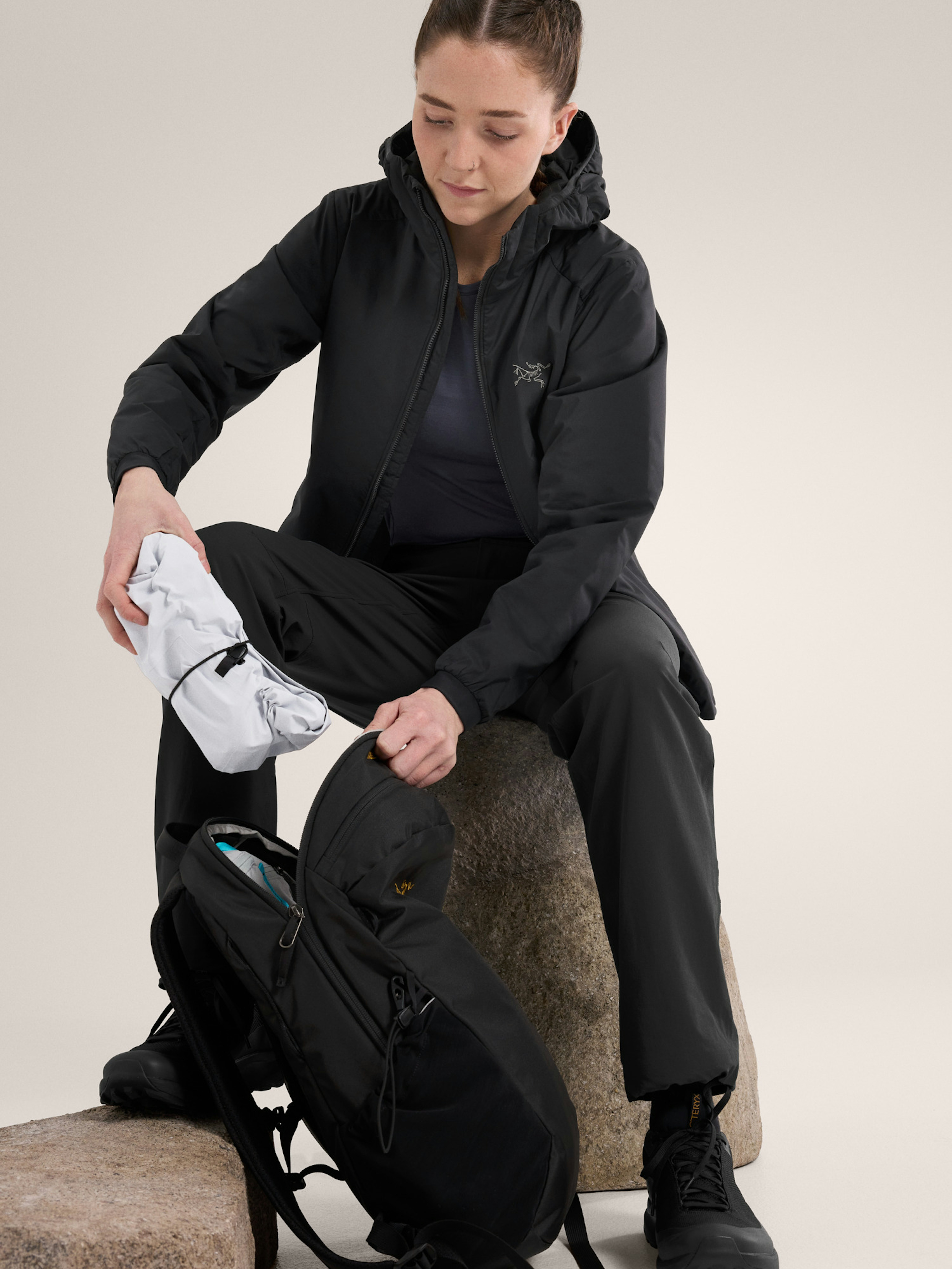 Atom Hoody Women's