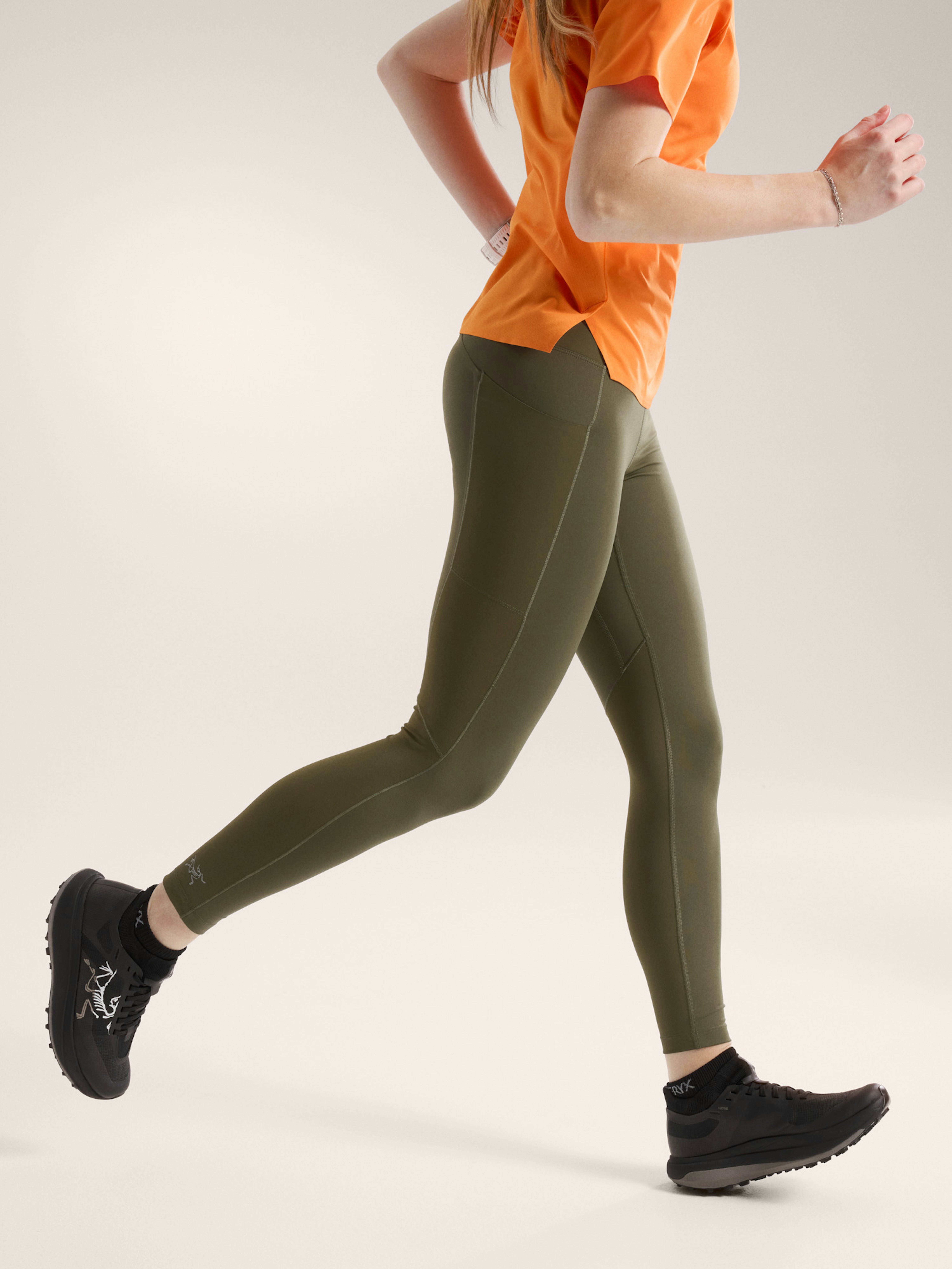 Essent High-Rise Utility Legging 26