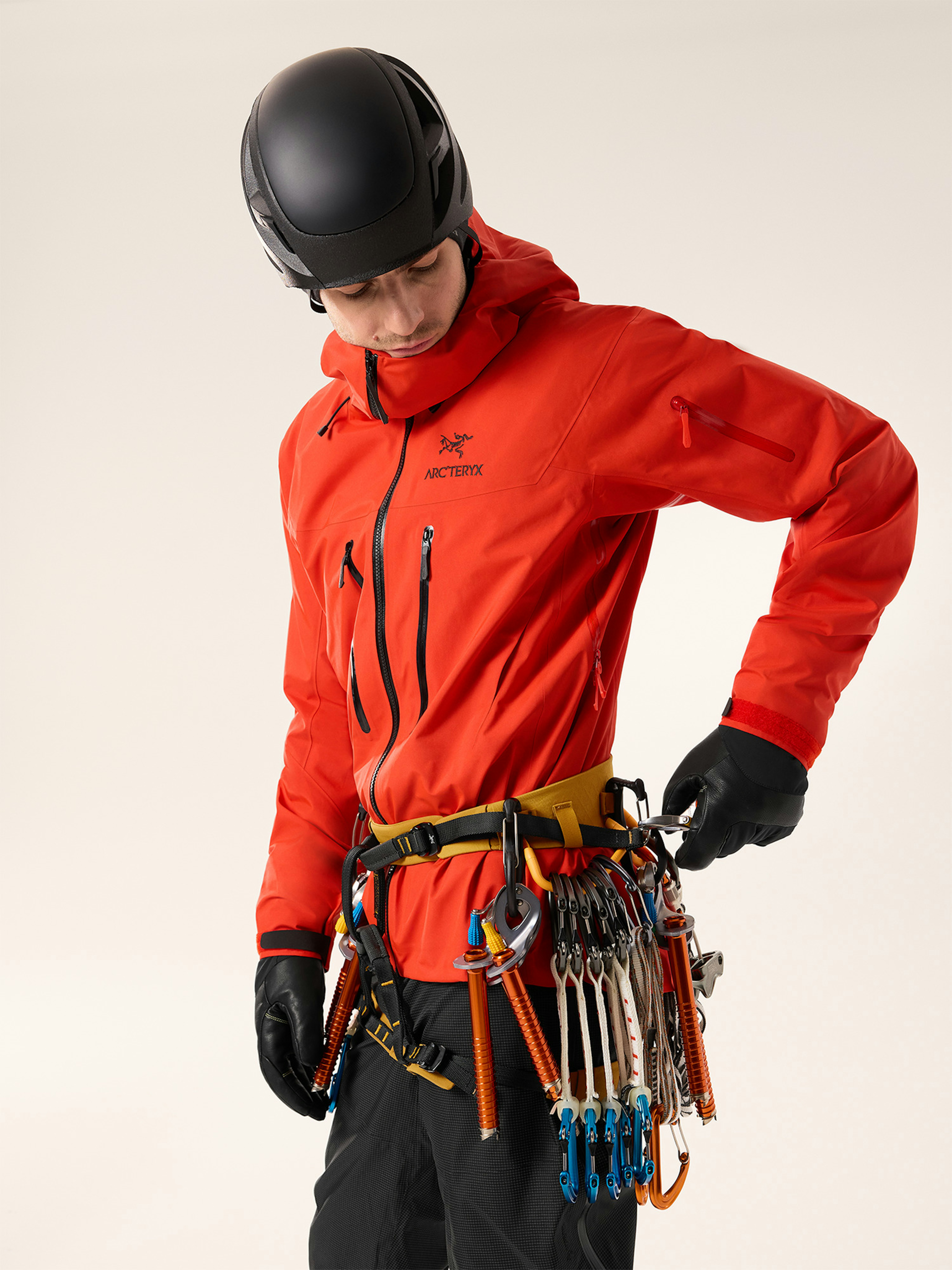 AR-395a Harness Men's