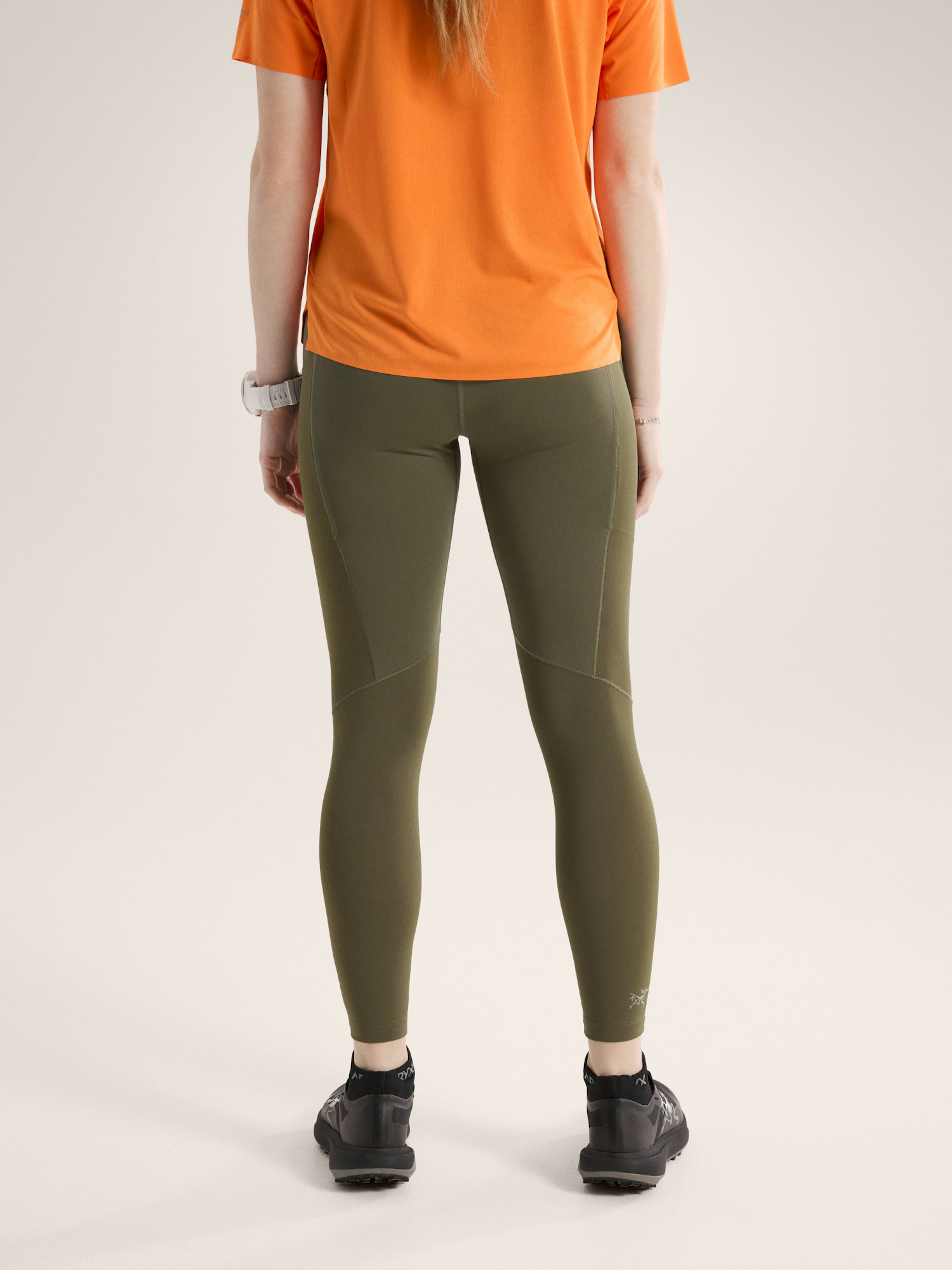 Essent High-Rise Utility Legging 26