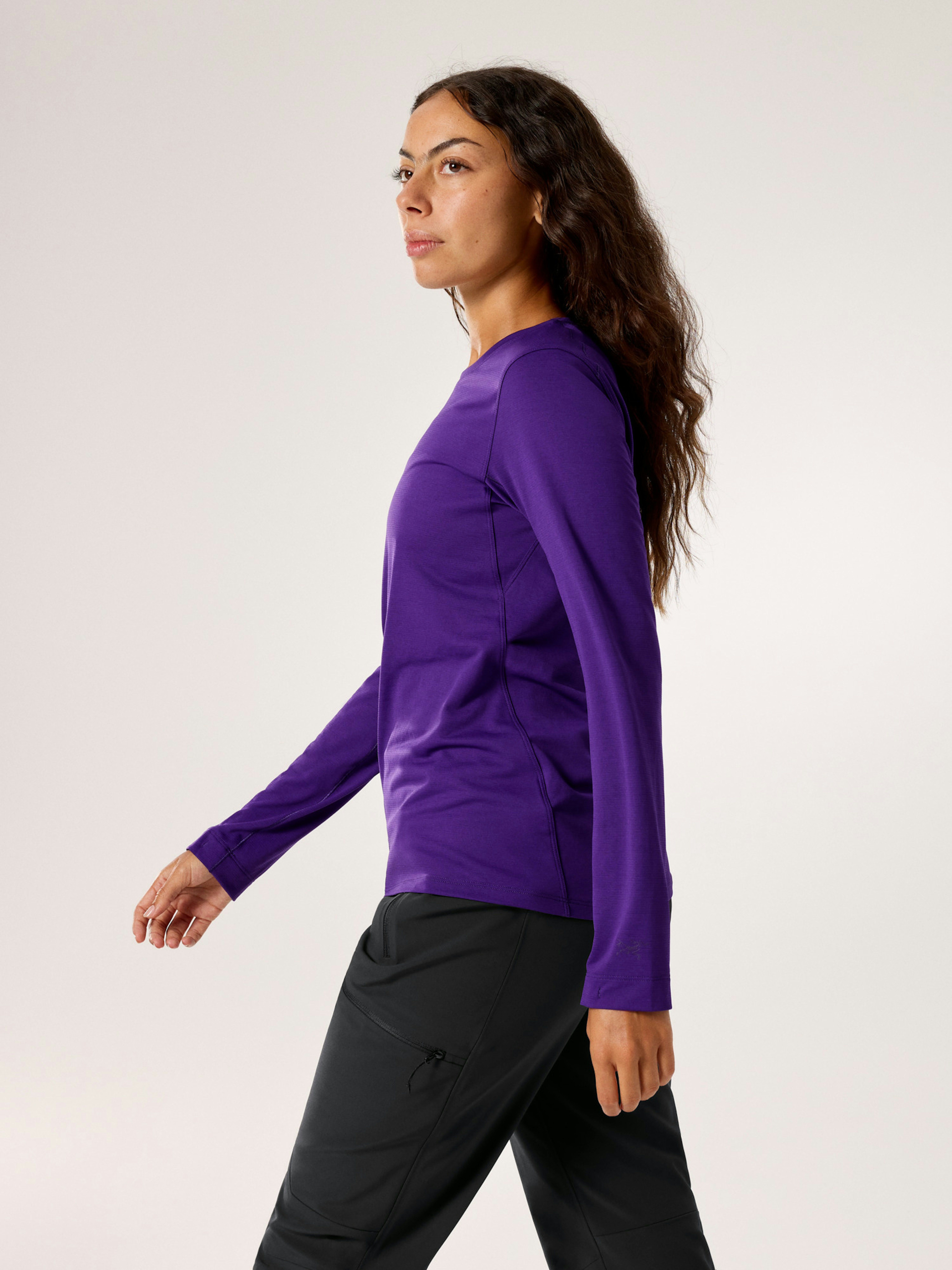Taema Crew Neck Shirt LS Women's
