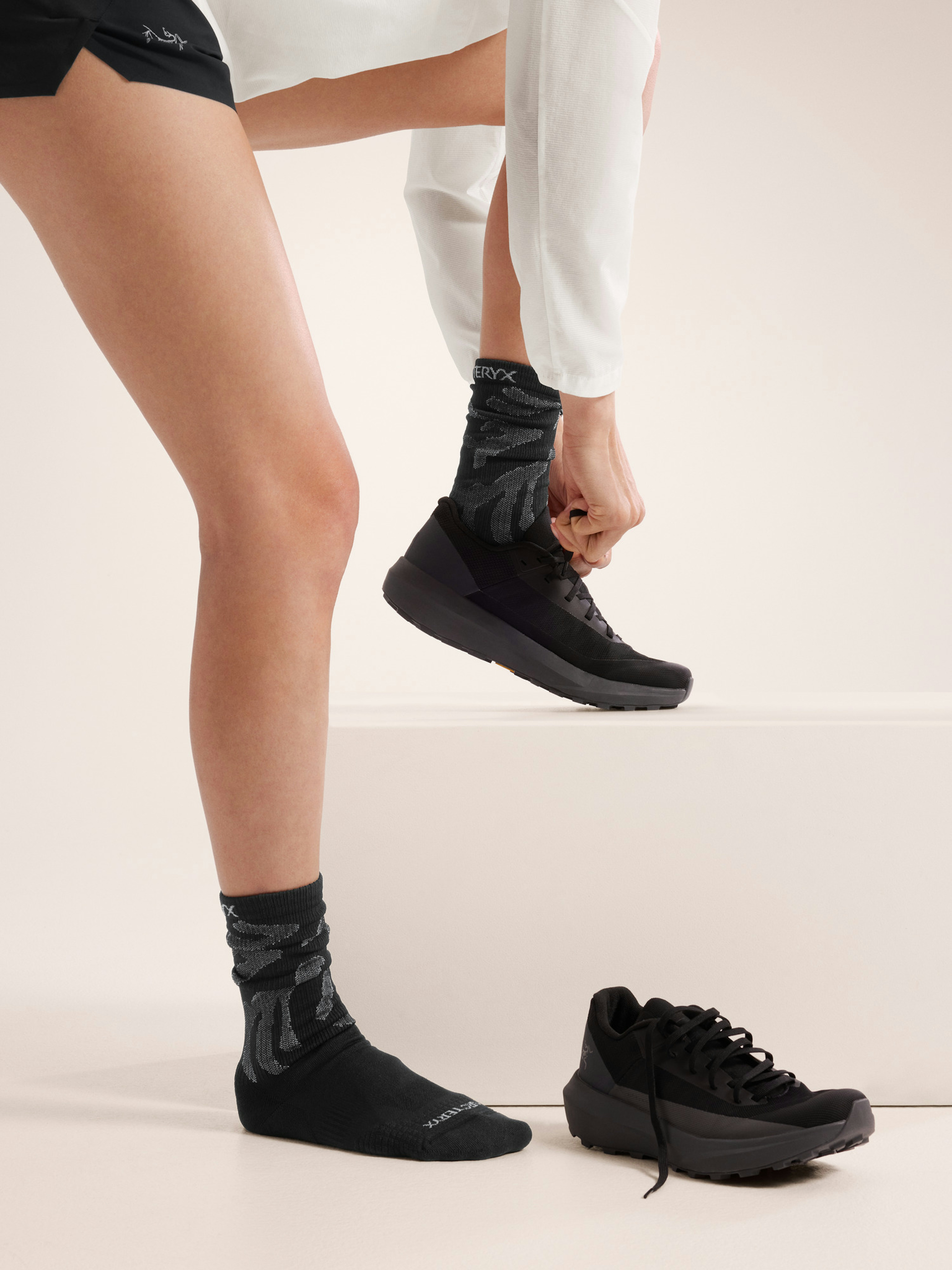 Synthetic Mid Grotto Sock