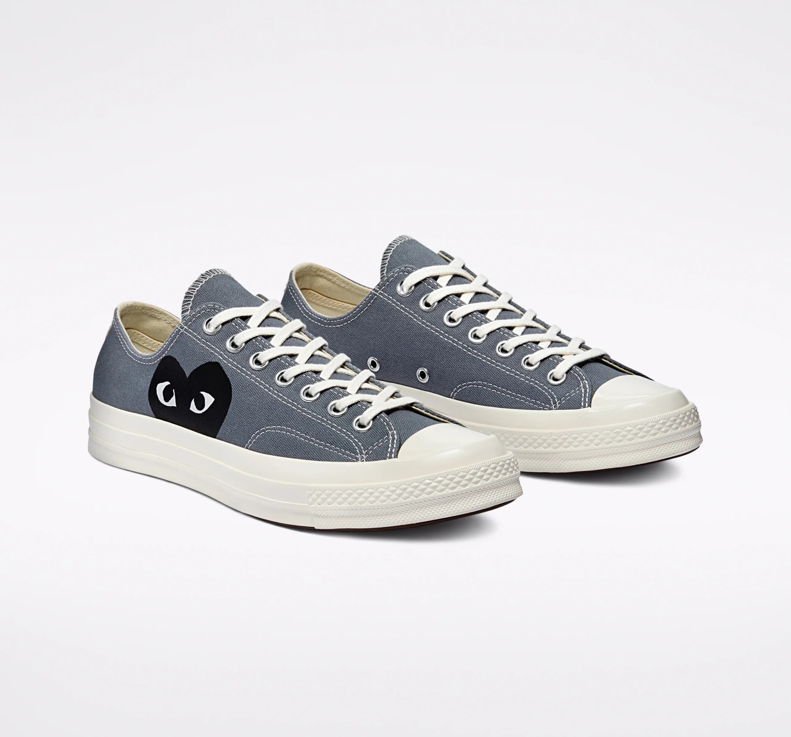 CDG Converse Low Top – Grey with Black Heart Logo