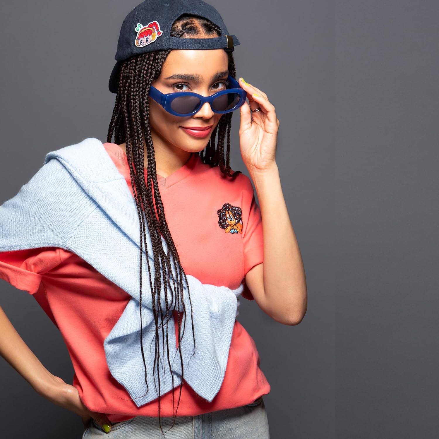 Skitch Single-Needle Embroidery Machine with Mobile App Support Bundle with Brother Magnetic SAMFP70 3 in. x 3 in. Embroidery Frame (2 Items)