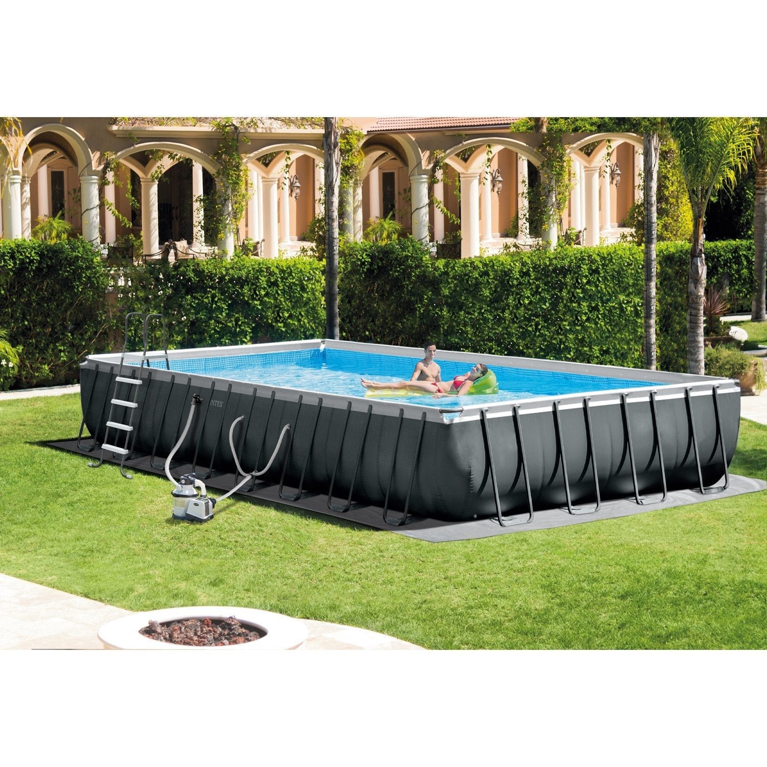 32�� x 16�� x 52��� Rectangular Ultra XTR Frame Swimming Pool w/ Pump