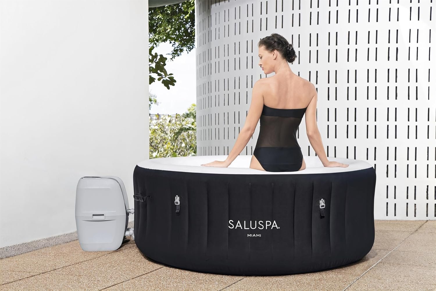 Bestway SaluSpa Miami EnergySense AirJet Inflatable Hot Tub Spa (71��� x 26���) | Portable Hot Tub with 2 Covers (1 Energy-Efficient Thermal Cover and 1 Standard Cover) | Fits Up to 2-4 Persons | Black