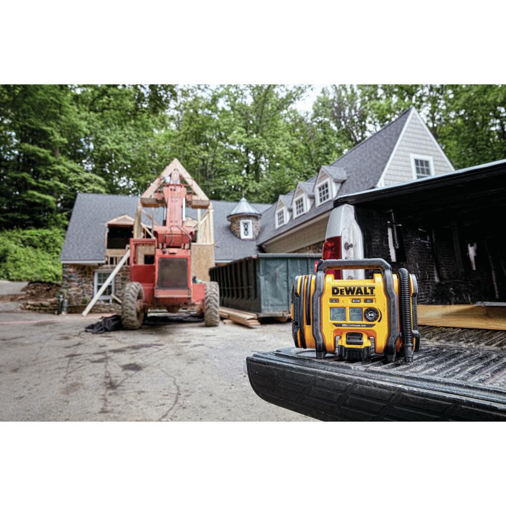 20V MAX Inflator Bare DCC020IB from