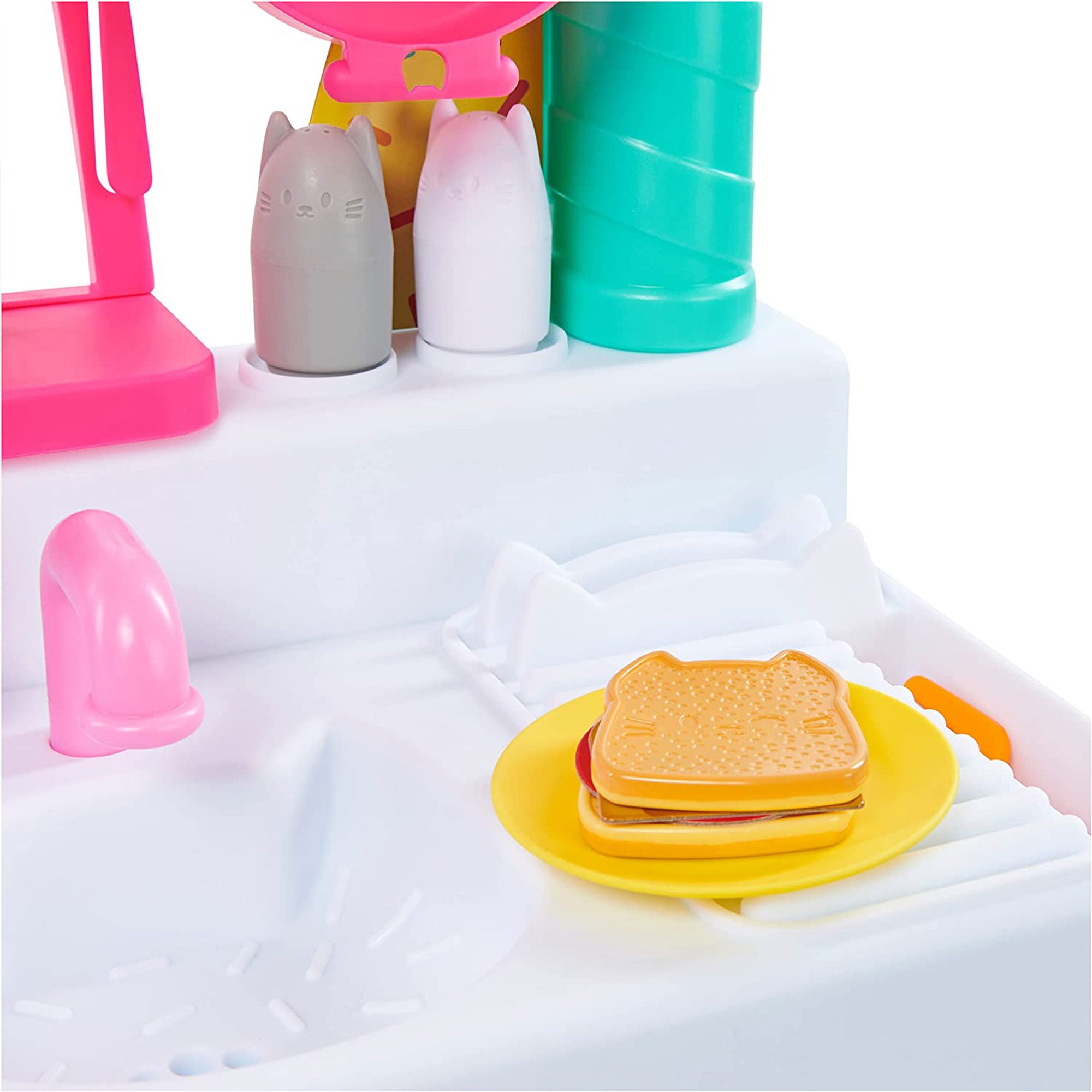 Dreamworks Gabby's Dollhouse Cakey Kitchen Play Set with Accessories