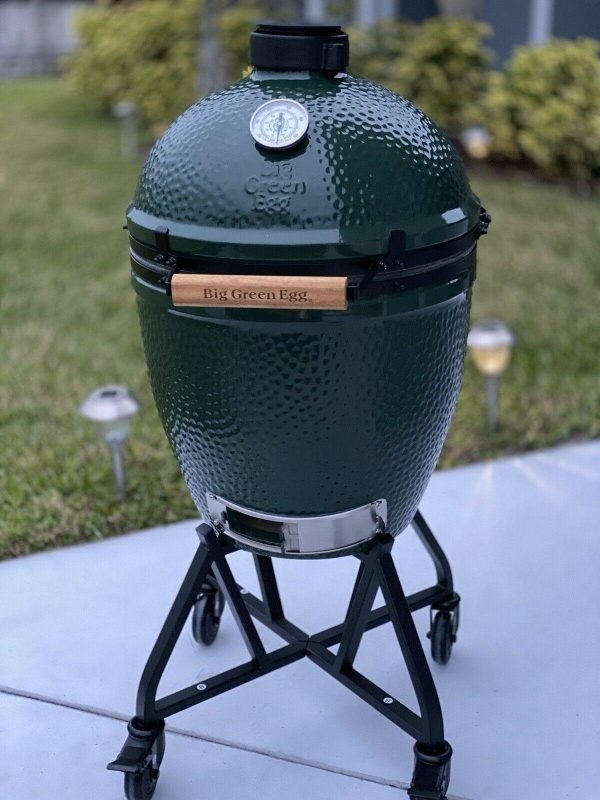 Brand new big green egg grill smoker with new accessories