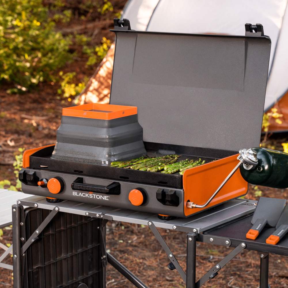 Blackstone Adventure Ready 20  x14   2-Burner Propane Camping Griddle with Latching Hood and Handle