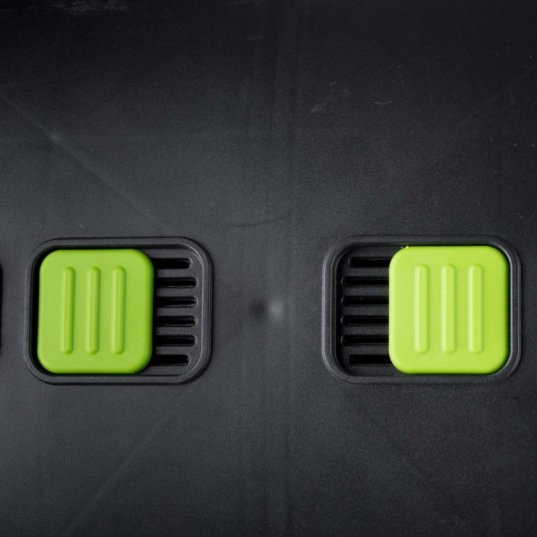 Maze 65-Gallon Compost Tumbler & Cart Combo, Dual Compartments, UV-Protected, Zinc-Coated, Black