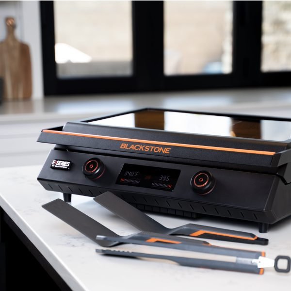 Blackstone E-Series 22 Electric Tabletop Griddle with Prep Cart