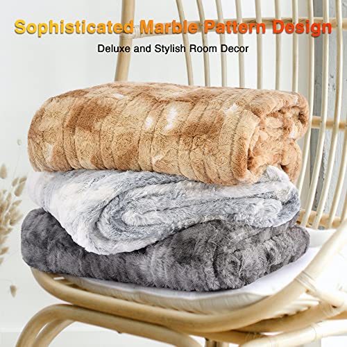 WOOMER King Size Heated Blanket, Faux Fur, Dual Controllers, ETL Certified, 90   x100   , Marble Grey