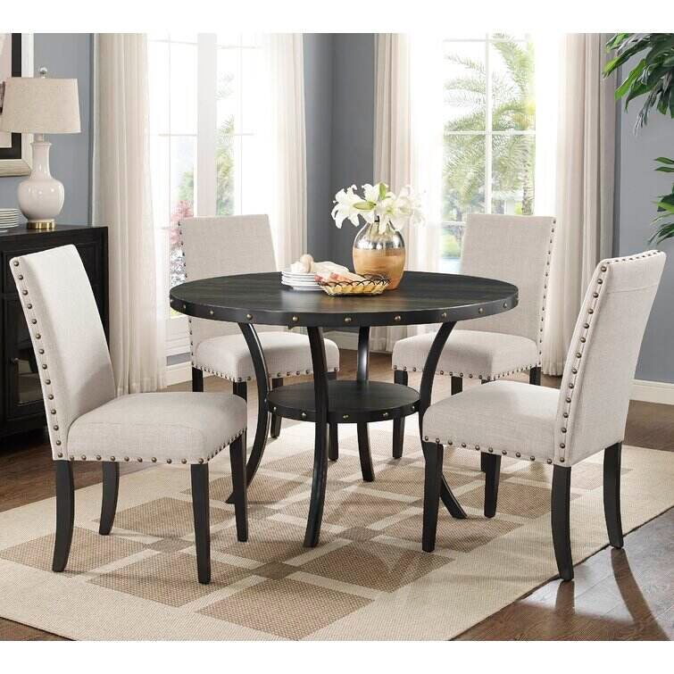 4 �C Person Dining Set