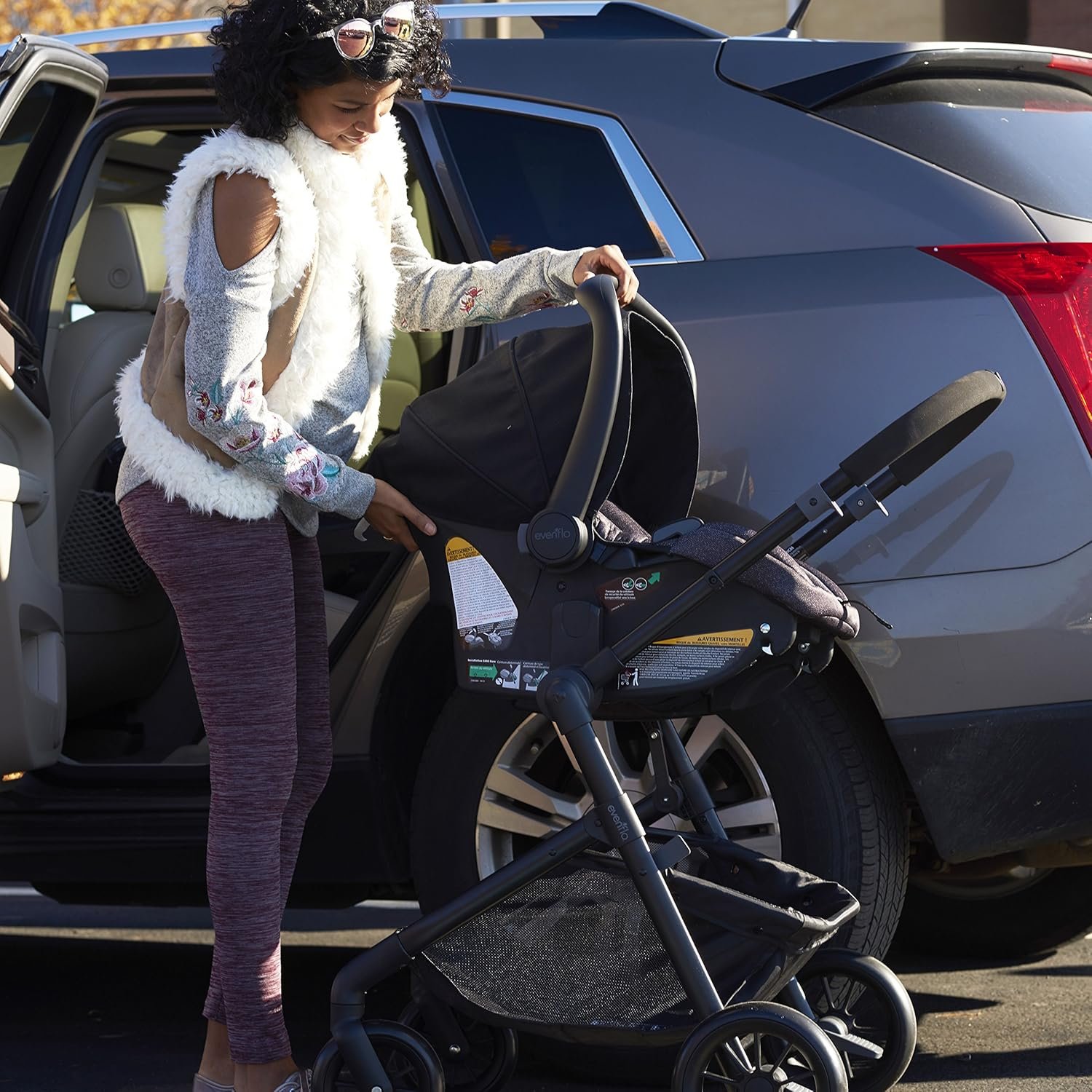 Pivot Modular Travel System with LiteMax Infant Car Seat with Anti-Rebound Bar (Desert Tan)