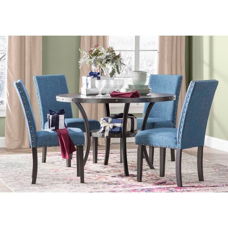 4 �C Person Dining Set