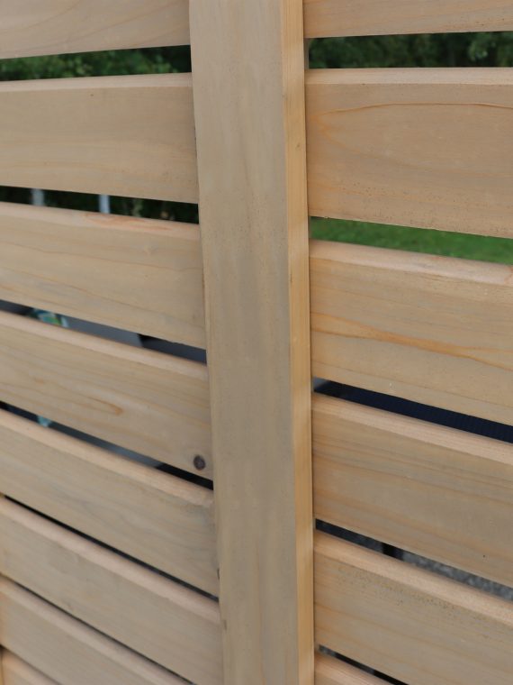 Yardistry  C 10 ft. Meridian Cedar Privacy Wall