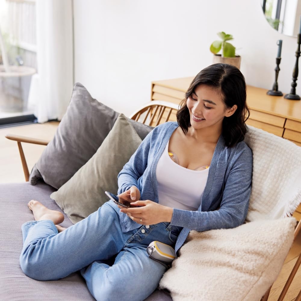 Medela Freestyle Hands-Free Double Electric Breast Pump, Wearable & Portable with App Connectivity