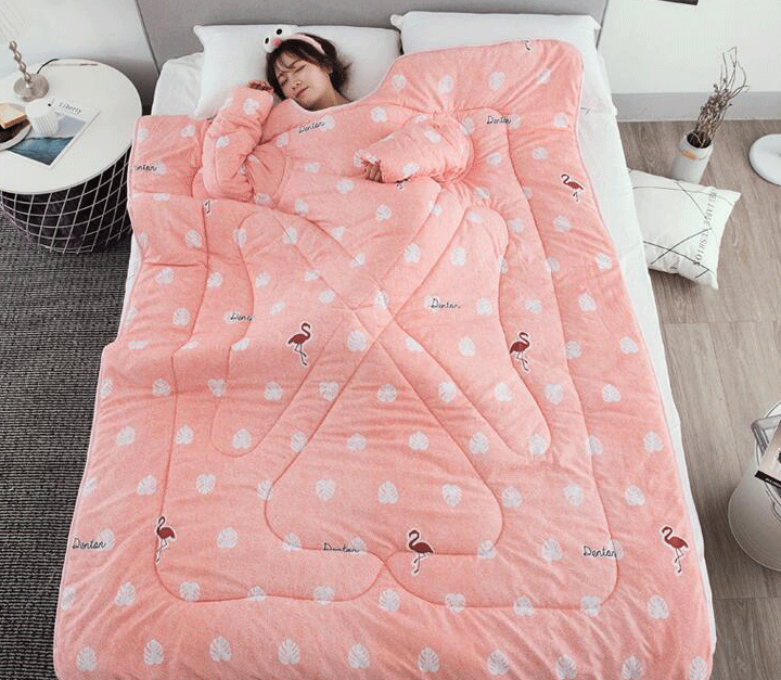 PoufitTM Cozy Quilt with Sleeves, Warm Microfiber Blanket, Back Zipper, Hypoallergenic, 1.2  1.6m, Polyester/Cotton