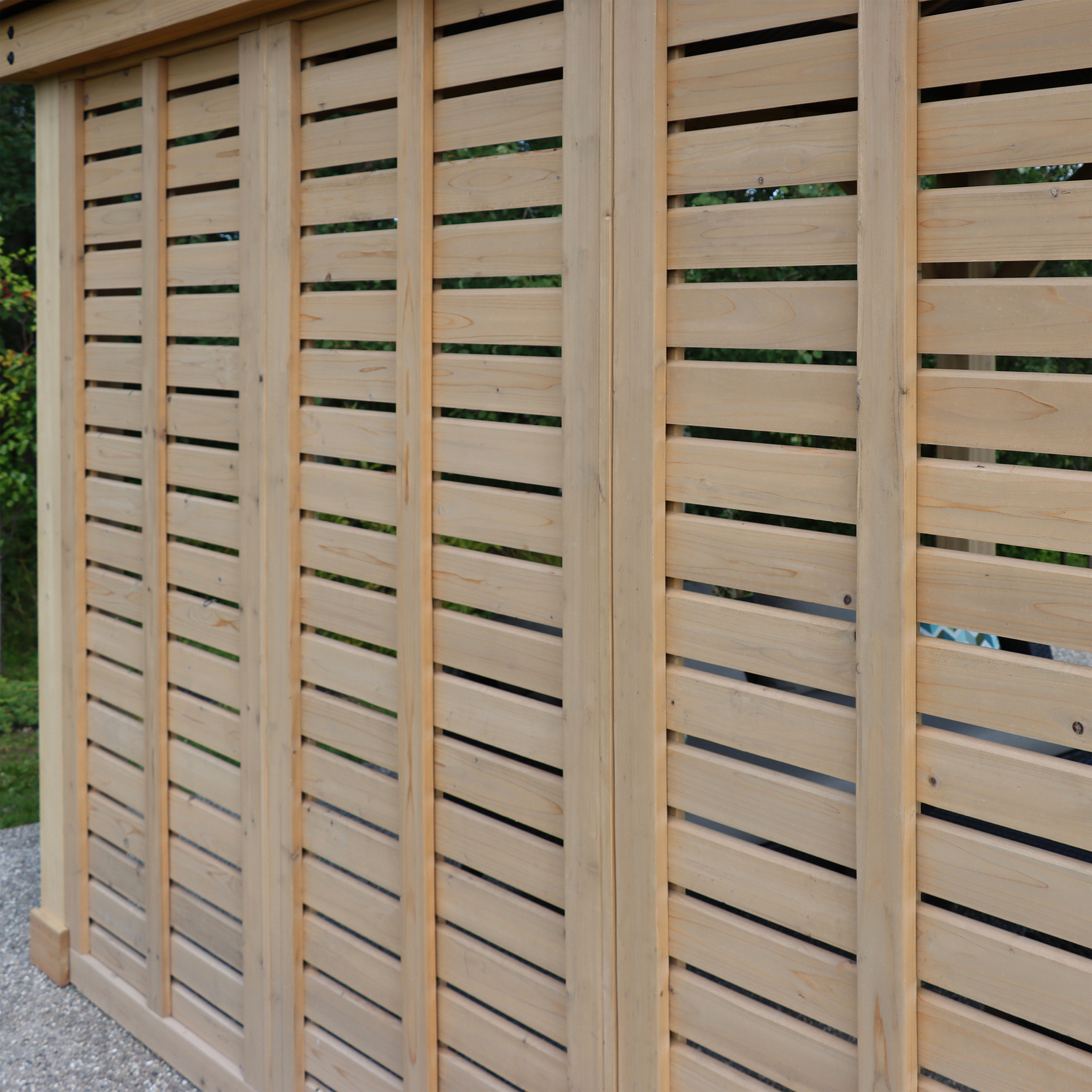 Yardistry  C 10 ft. Meridian Cedar Privacy Wall