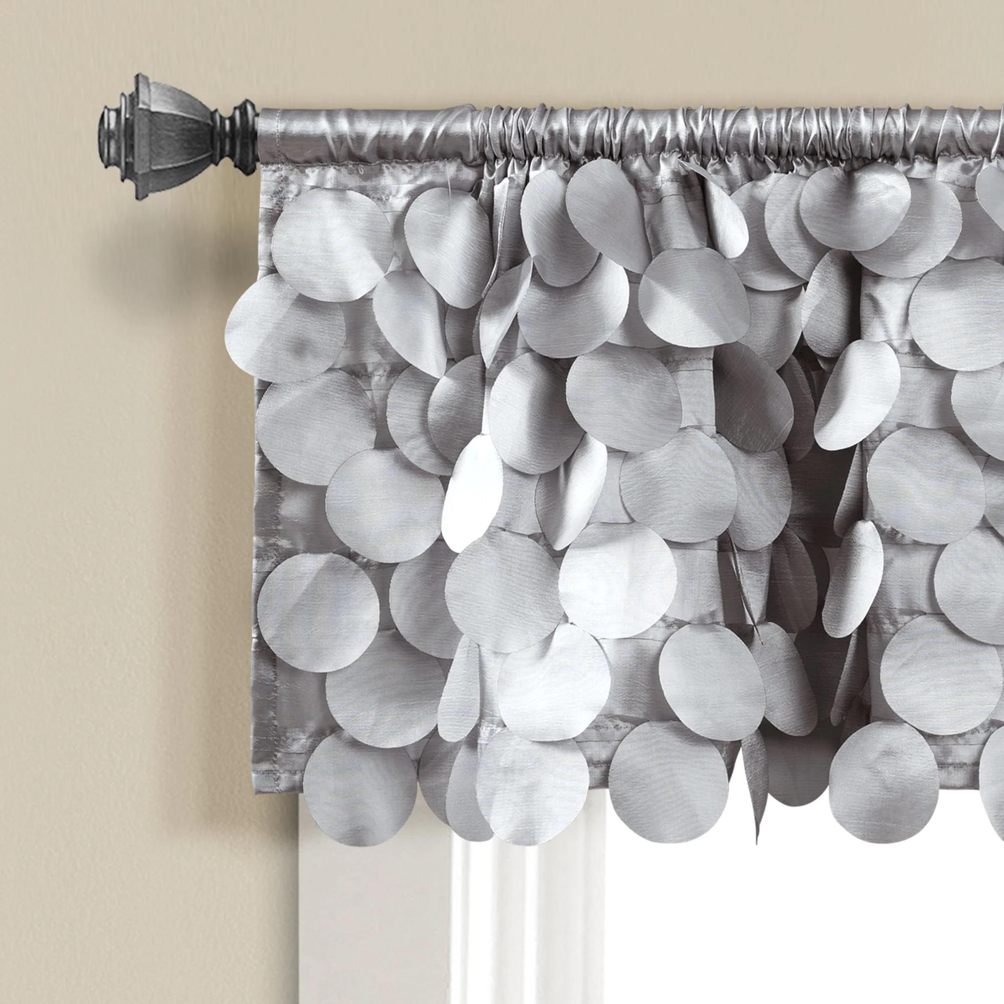 Lush Decor Gigi Delicate Textured Window Valance