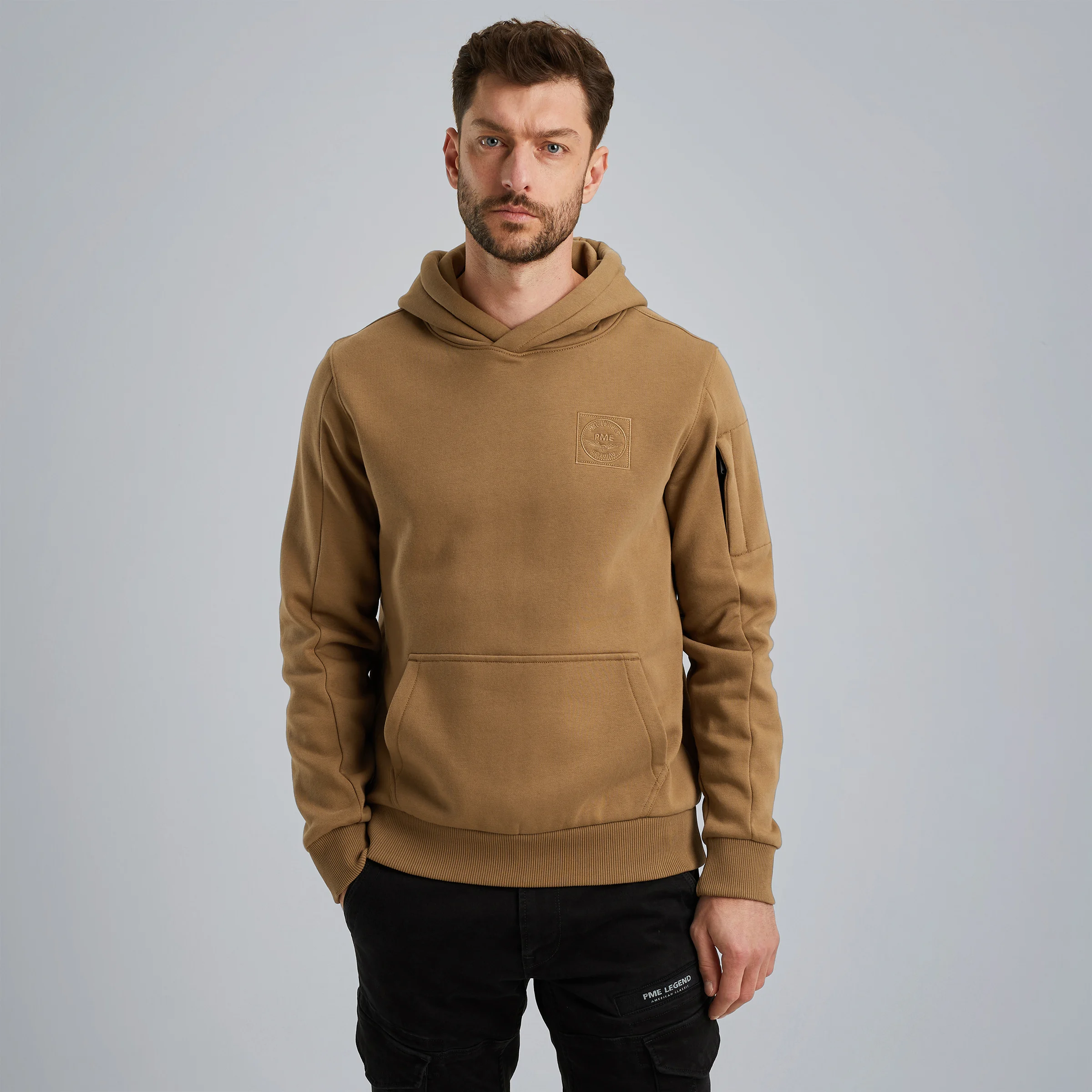 Hoodie with artwork Brown