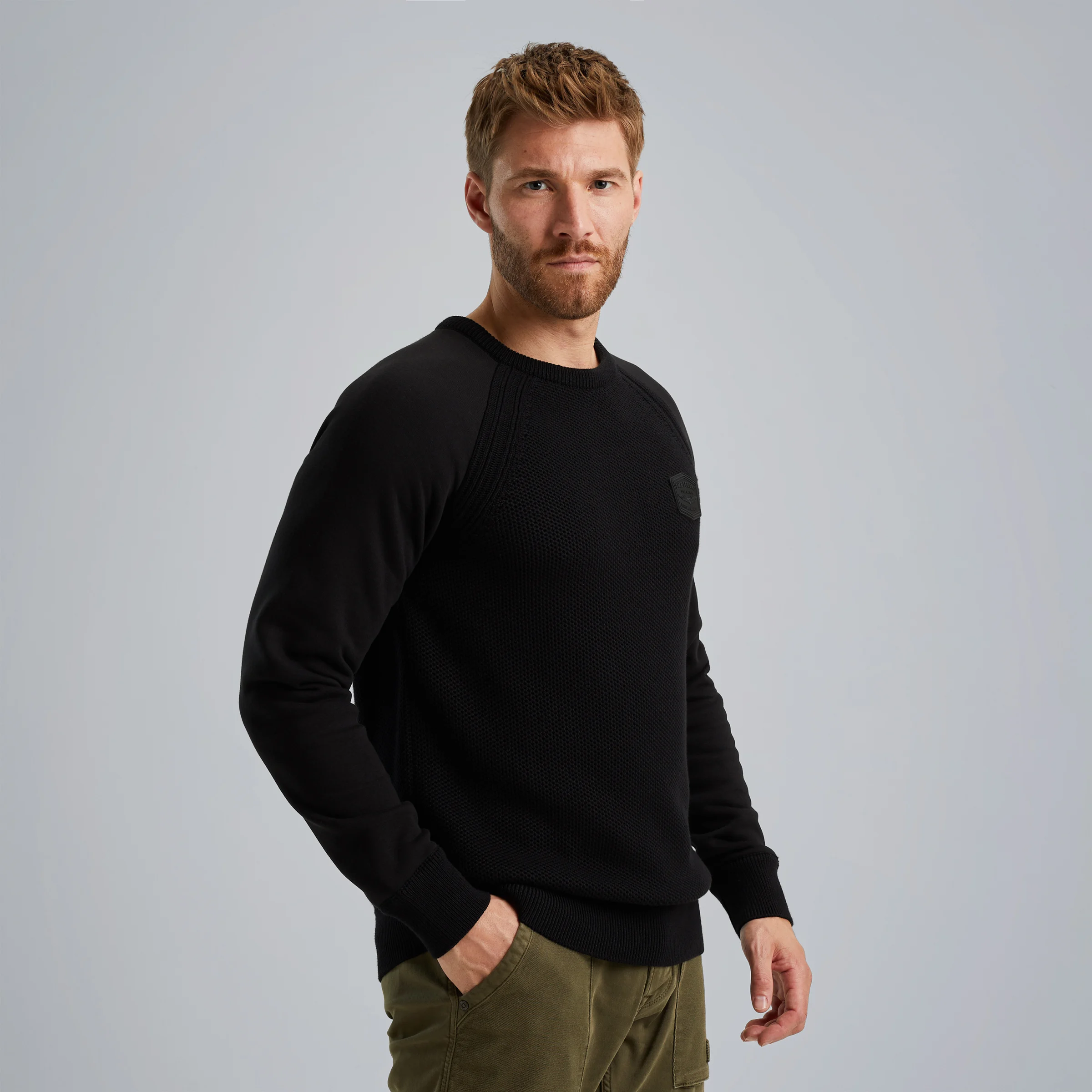 Pullover in a material mix Black
