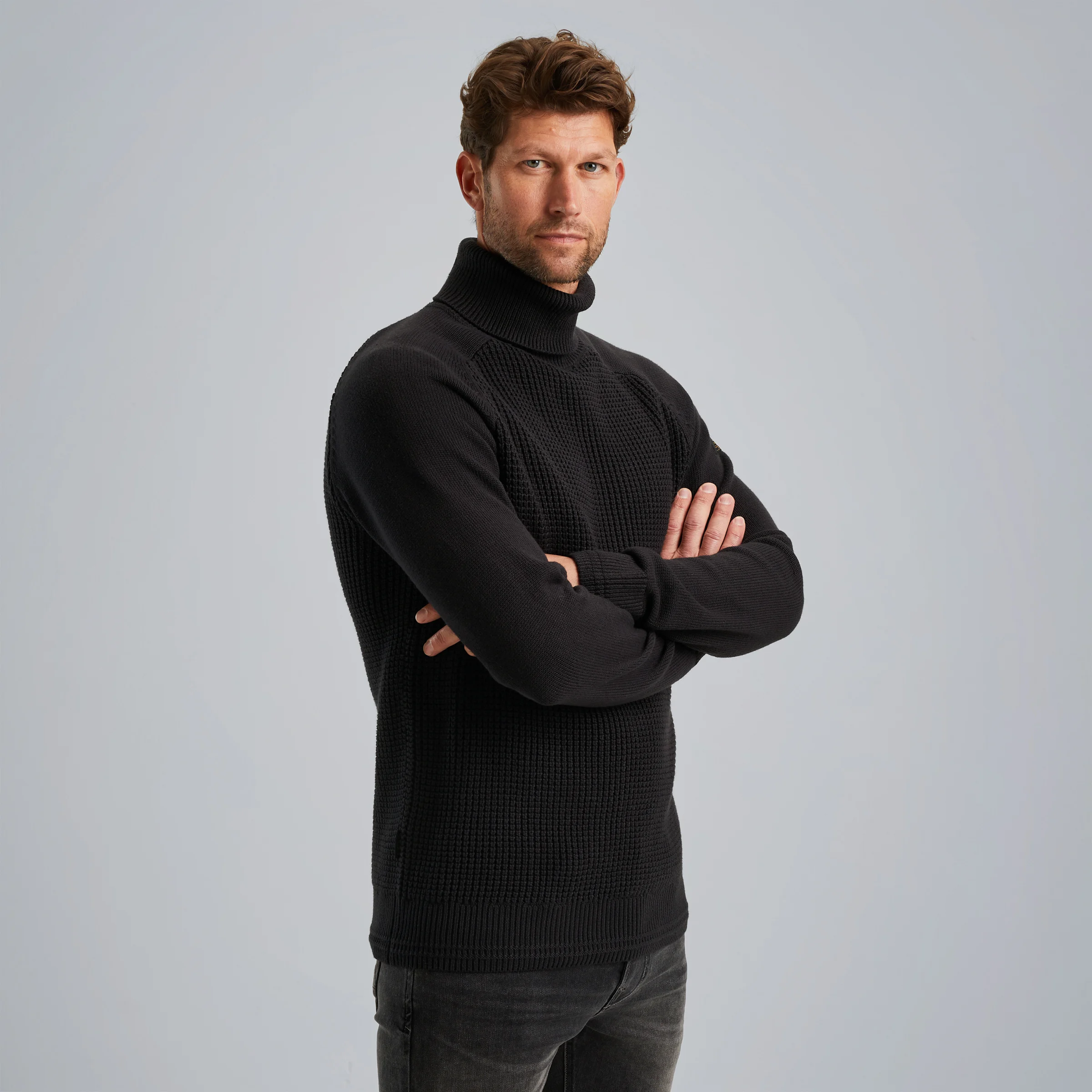 Turtleneck pullover with texture Black