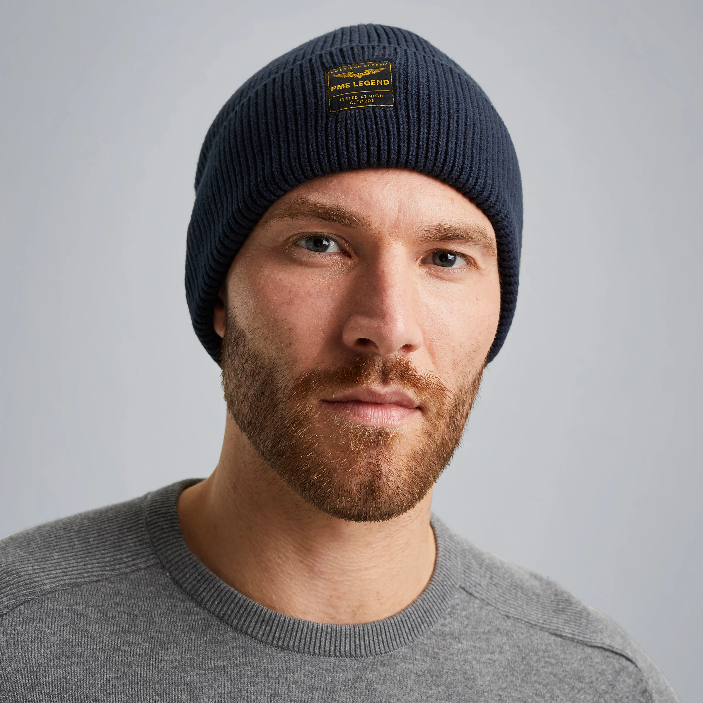 Beanie with logo Blue