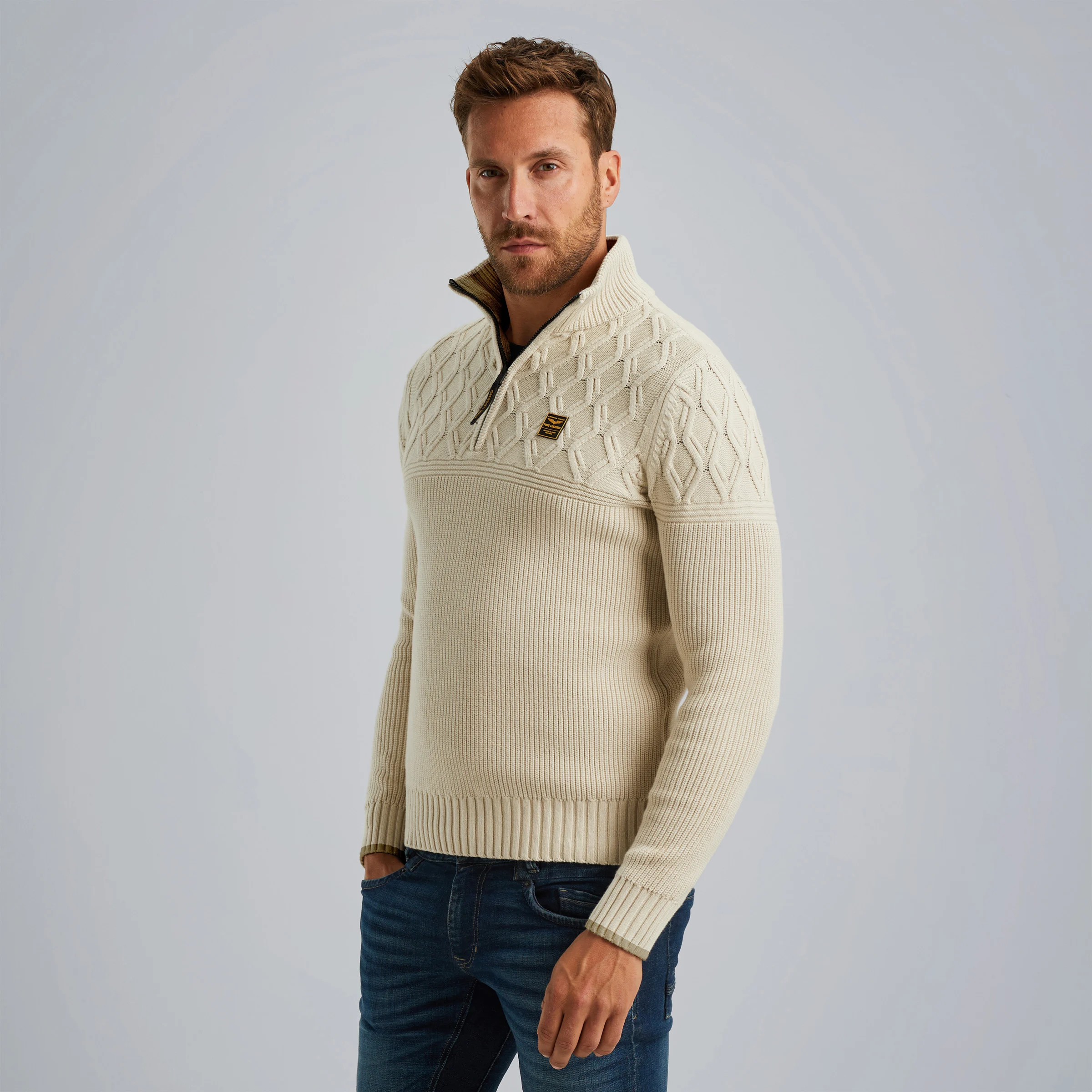 Pullover with half zipper Beige
