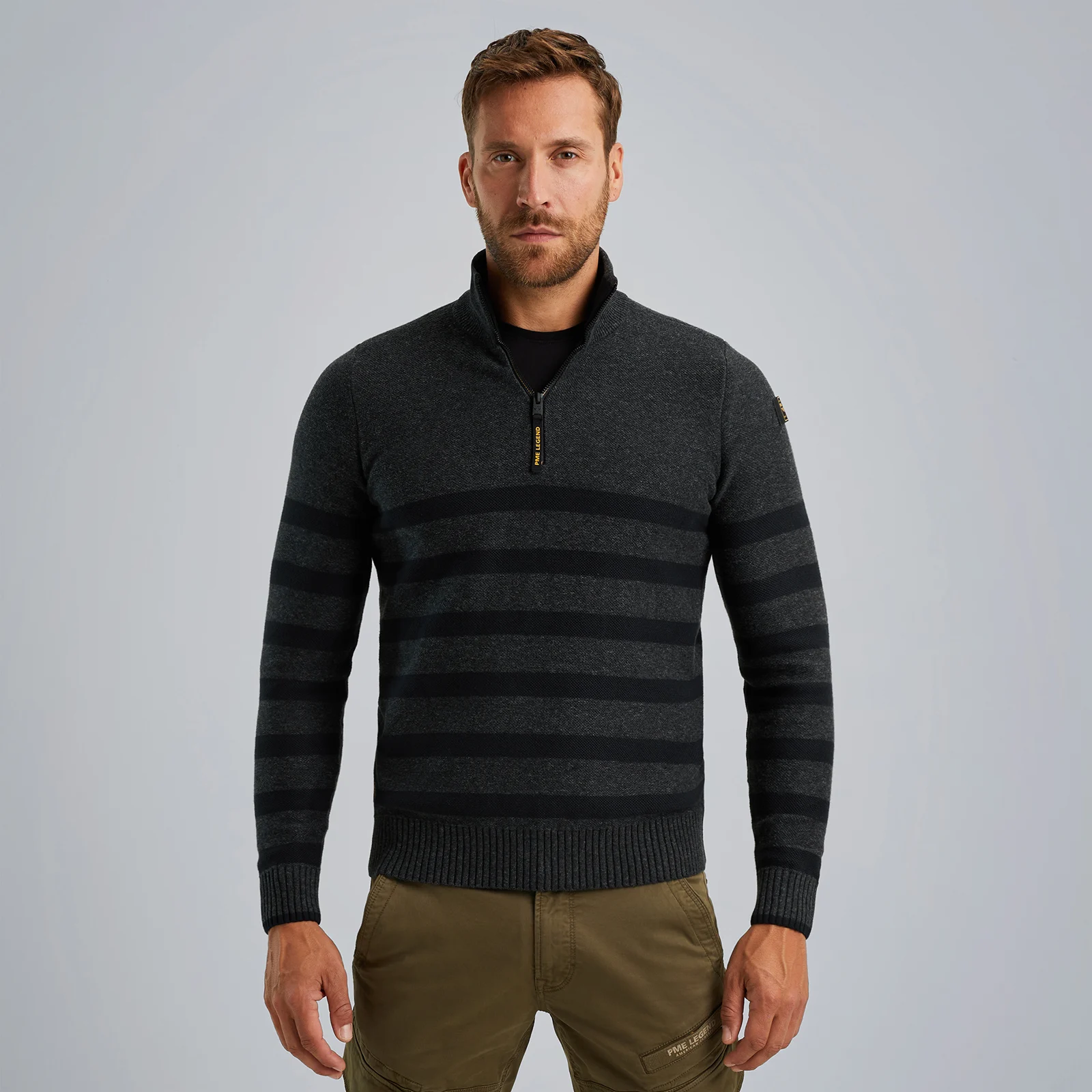 Pullover with half zipper Grey