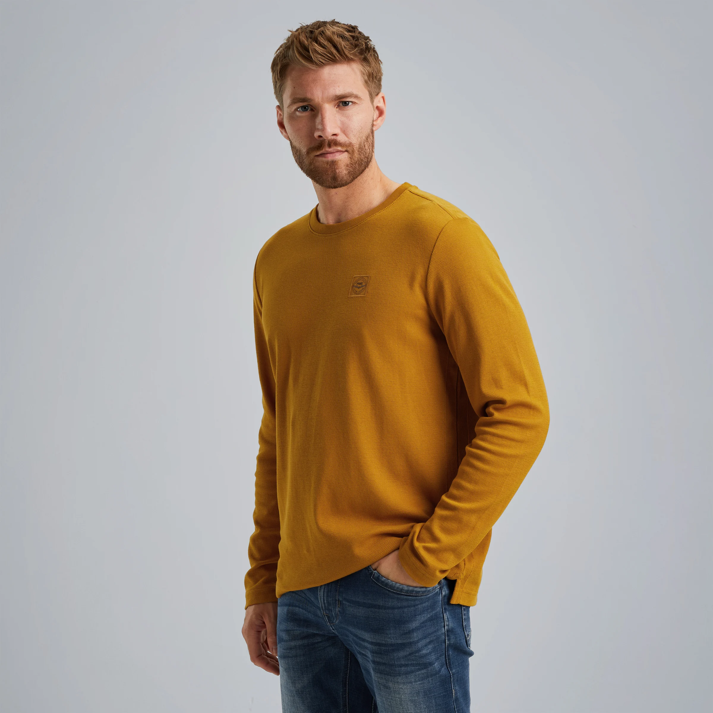 T-shirt with long sleeves Brown